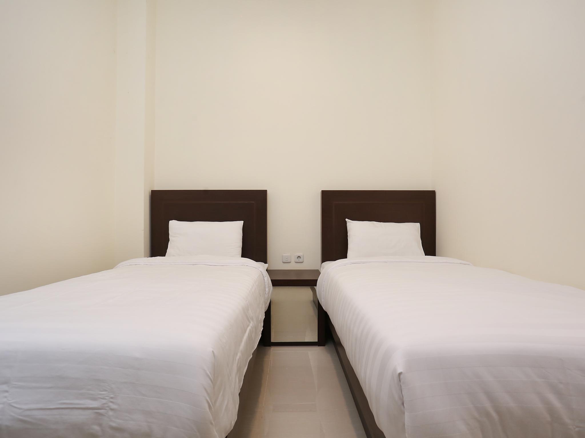 Collection O Yogyakarta Near Jalan Malioboro Formerly Alena Residence Джок'якарта Екстер'єр фото